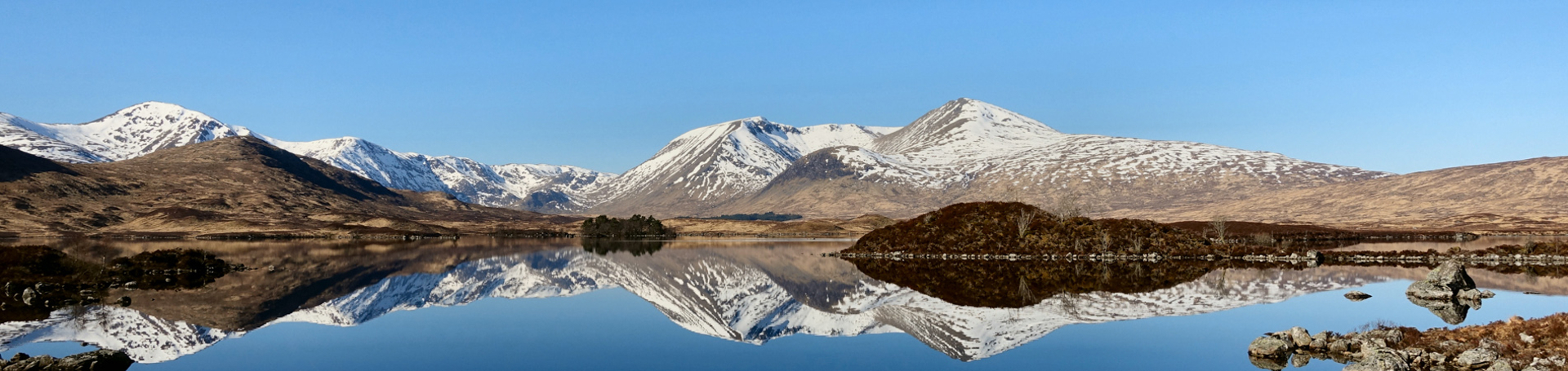 Gorgeous views across Rannoch Moor when travelling with Lochs and Glens luxury coach holidays 