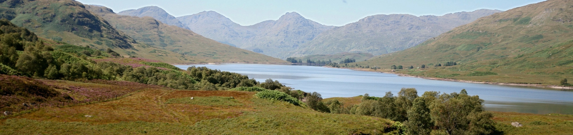 UK coach holidays with Lochs and Glens
