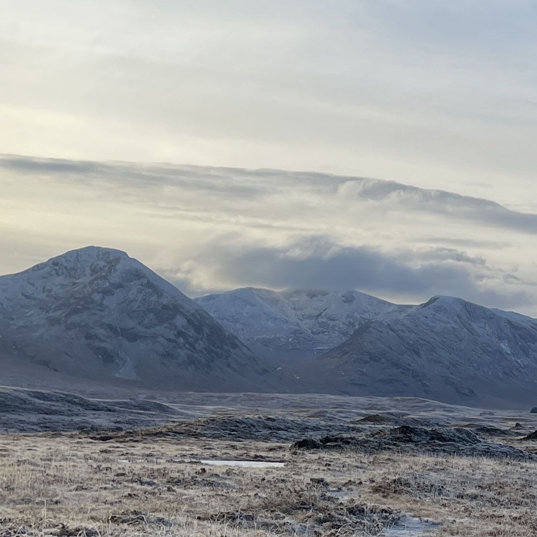 Enjoy thebreathtaking scenery while traveling through the Scottish Higlands in winter