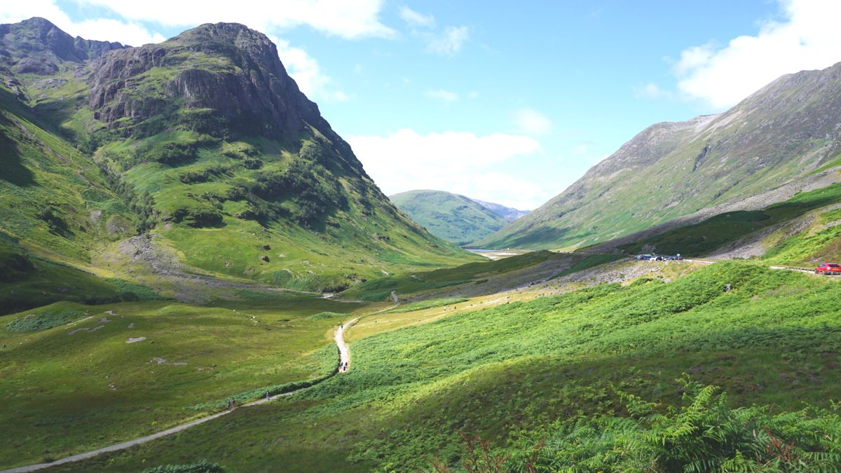 Glencoe Mountain Resort is situated on the A82, approximately 26 miles south of Fort William and 23 miles north of Crianlarich