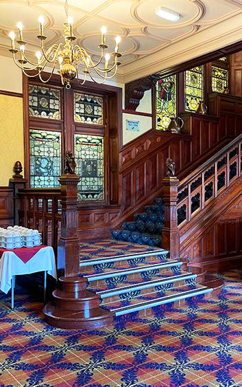 Highland Hotel entrance staircase