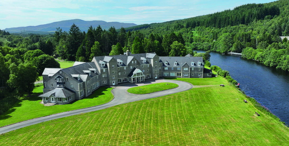 Loch Tummel Hotel exterior