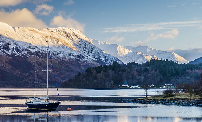 Winter scene in Scotland with snow-covered landscapes